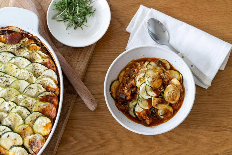 Sült ratatouille kecskesajttal