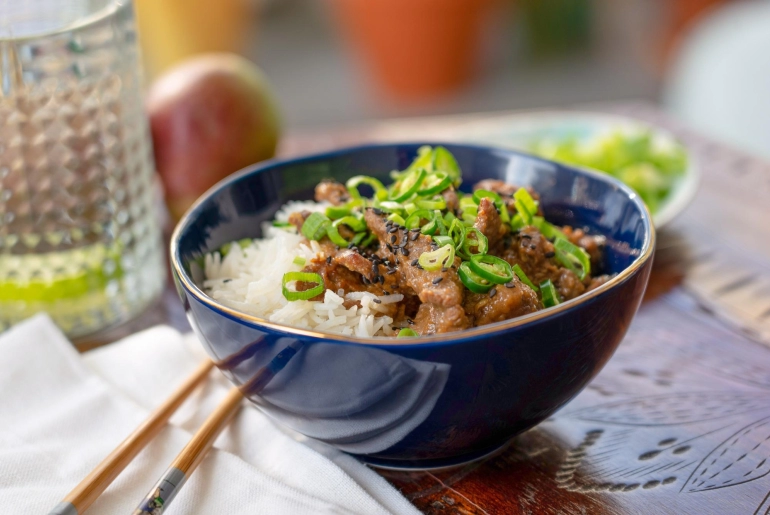 Körtés-gyömbéres marha szezámmaggal