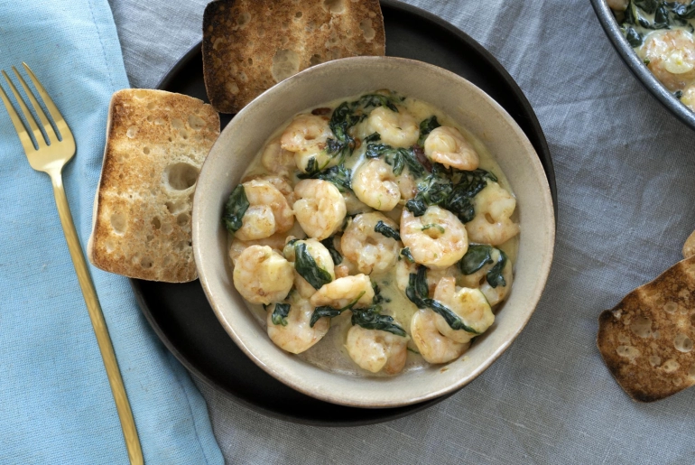 Fokhagymás-spenótos garnéla