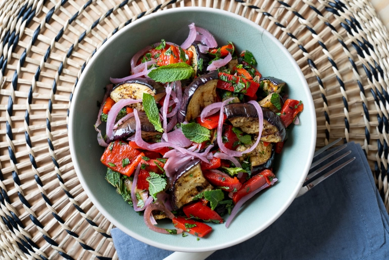 Mentás grillezett padlizsánsaláta