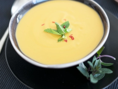 Sárgabarackos batátakrémleves